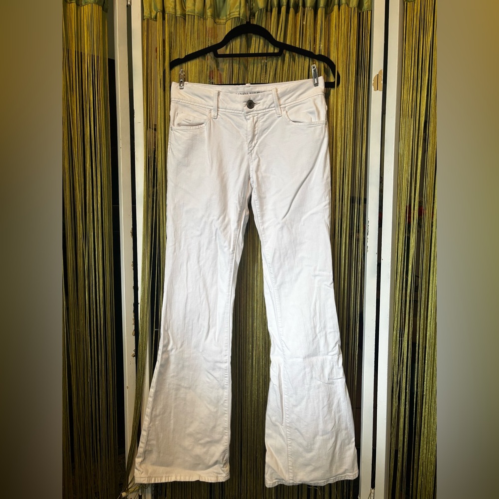 Banana Republic Y2K Lowrise White Flare Jeans